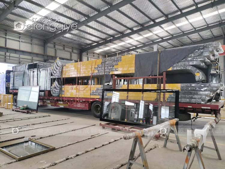 湖北智能公交站臺發貨配圖一